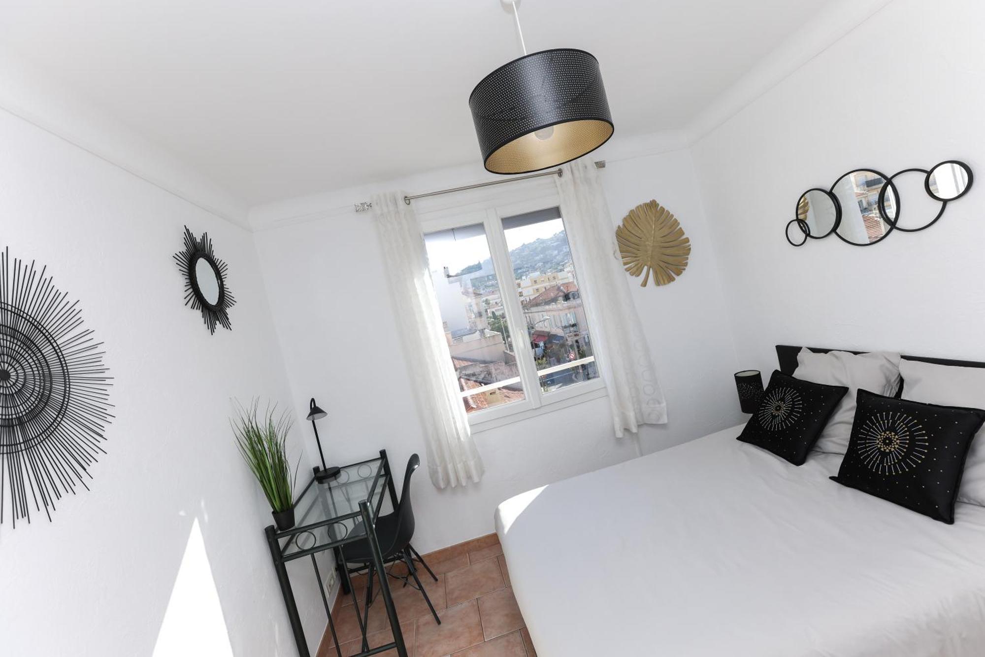 Le Provencale : Plages, Balcon, Clim Vallauris Esterno foto